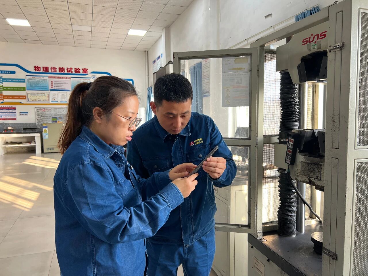 “三線”并進(jìn)促發(fā)展