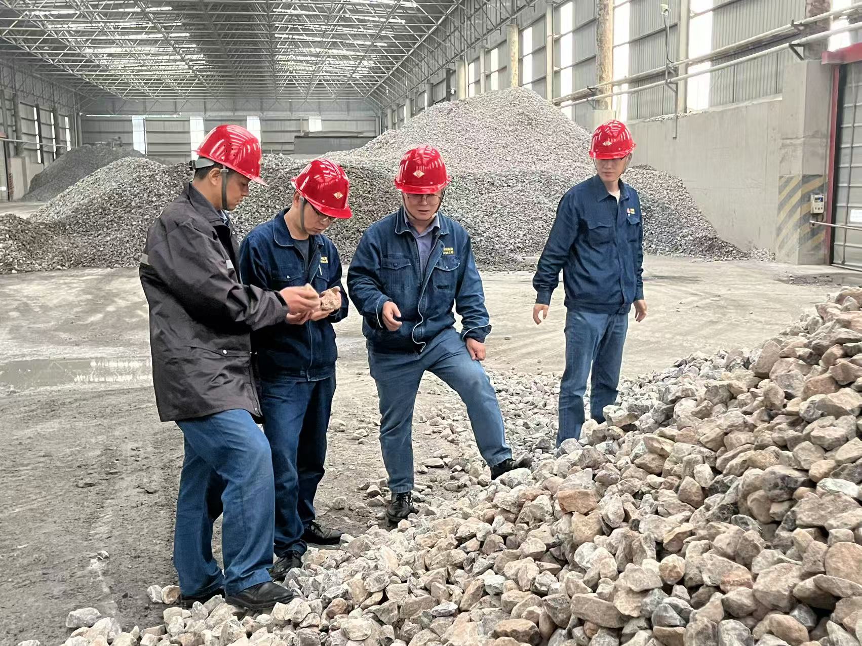 向質(zhì)而生，向新而行——漢鋼公司2025年“質(zhì)量月”活動(dòng)紀(jì)實(shí)