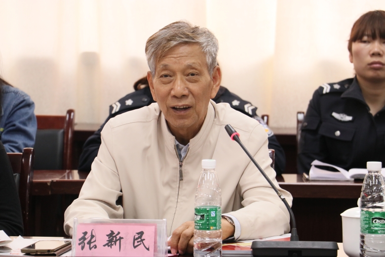 中國冶金文協(xié)、作協(xié)“訪延安 看陜鋼”采風(fēng)活動(dòng)走進(jìn)陜鋼集團(tuán)漢鋼公司