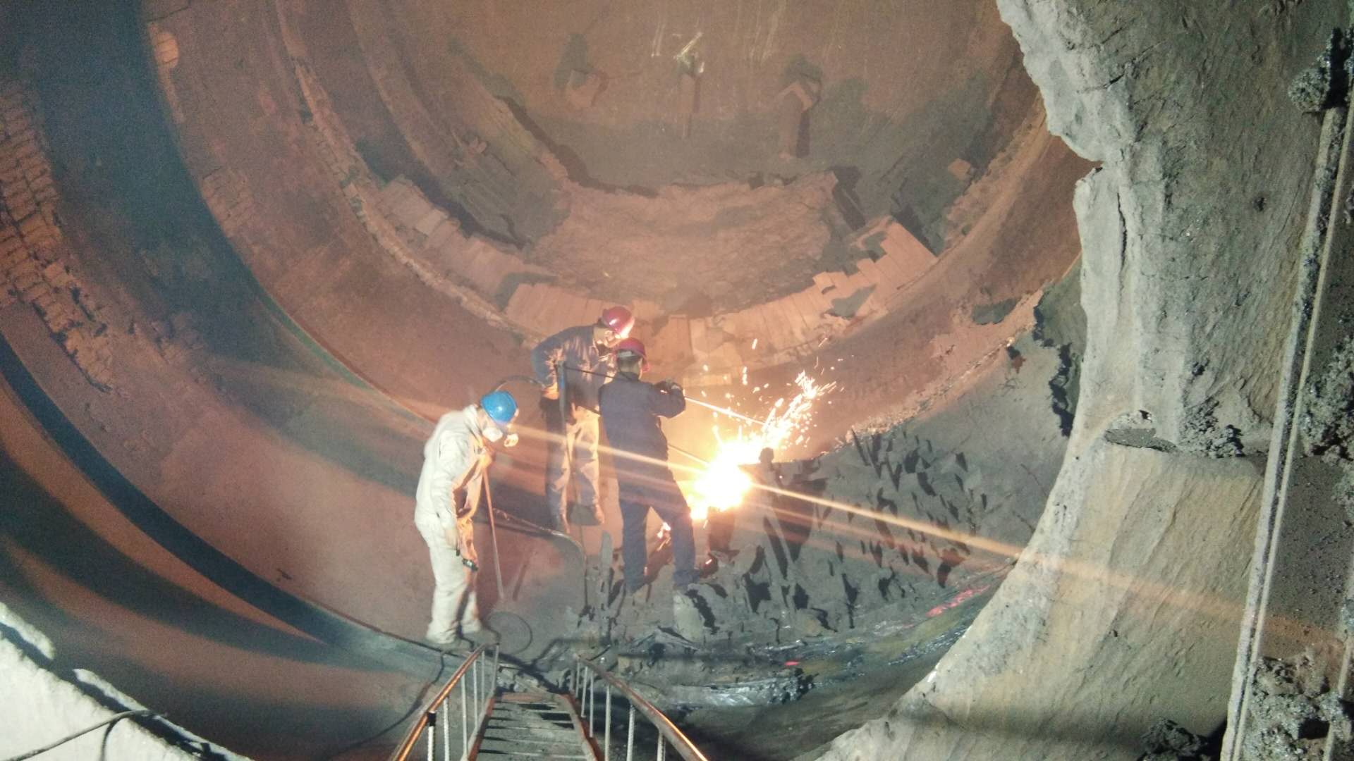 【鋼城文苑】檢修贊歌