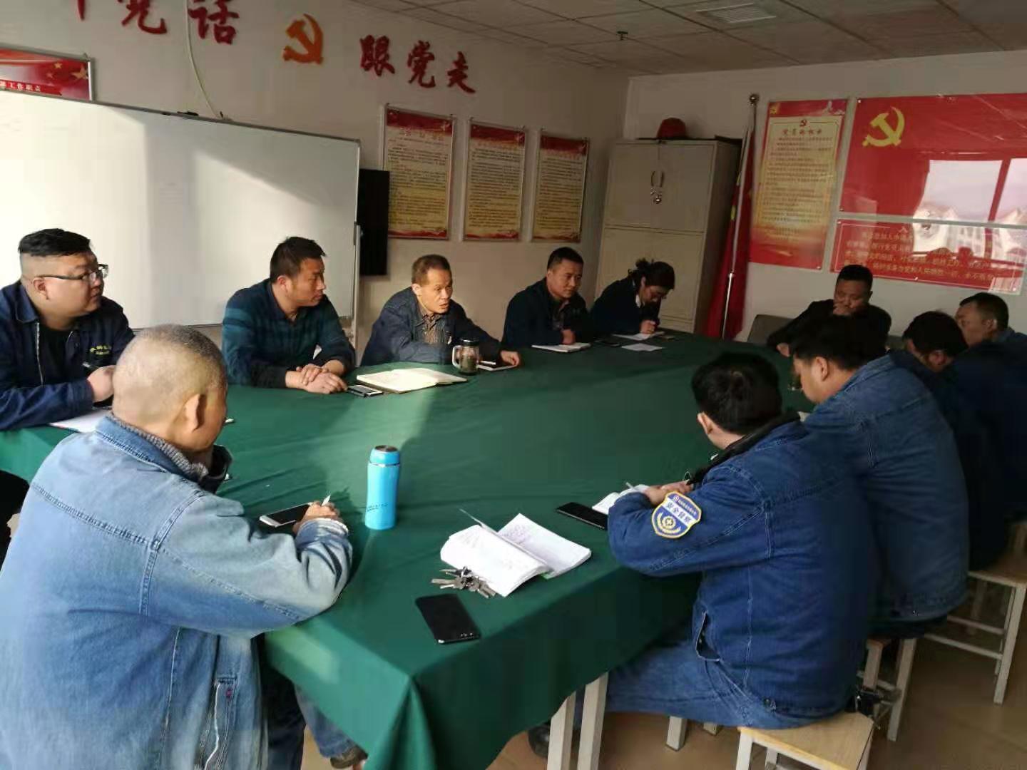 【美麗漢鋼】春暖花開(kāi)季  護(hù)綠增綠正當(dāng)時(shí) ——漢鋼公司打響春季綠化美化攻堅(jiān)戰(zhàn)