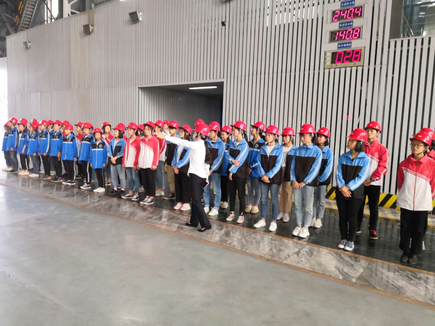 【美麗漢鋼】“美麗煉鐵”我們?cè)谛袆?dòng)