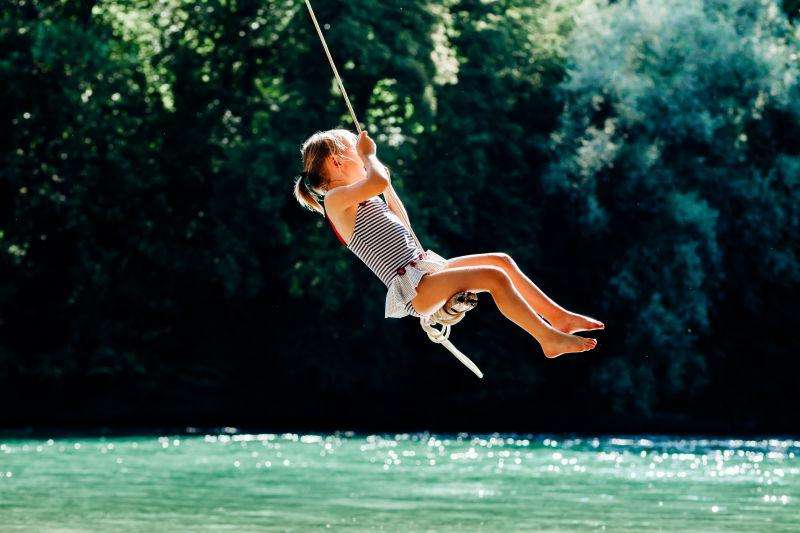 【鋼城文苑】面朝大海，春暖花開