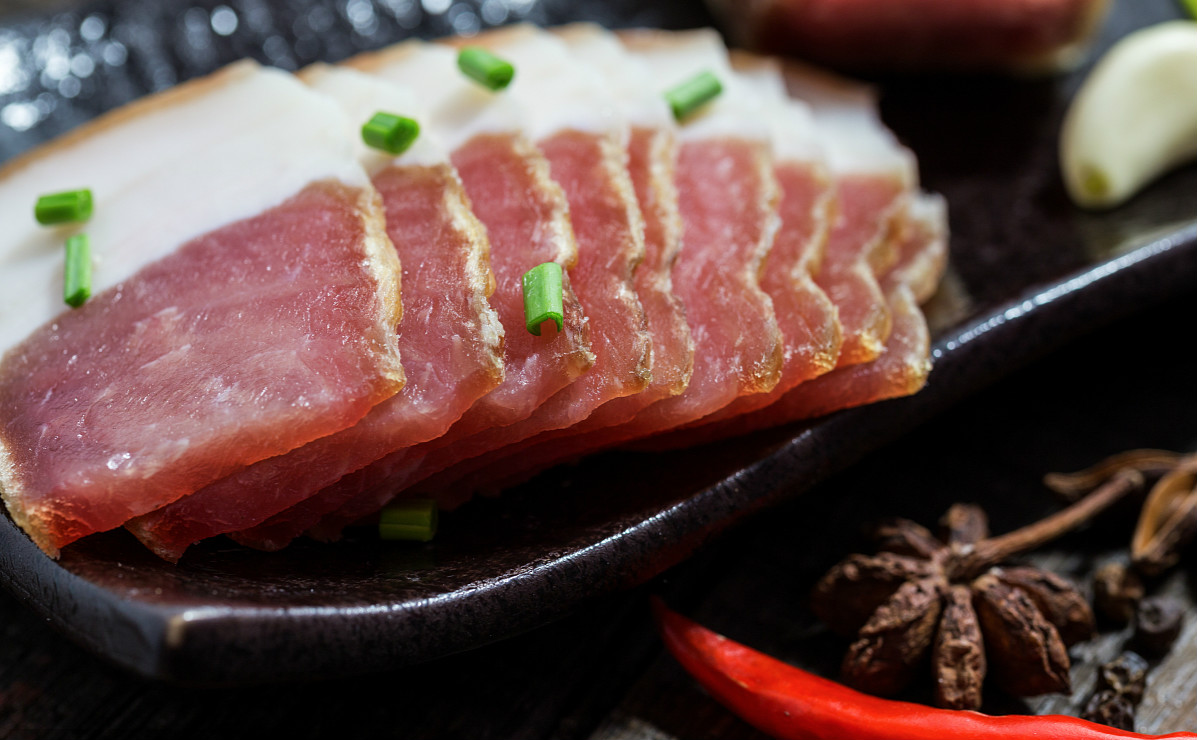 【鋼城文苑】農(nóng)家臘肉飄香時