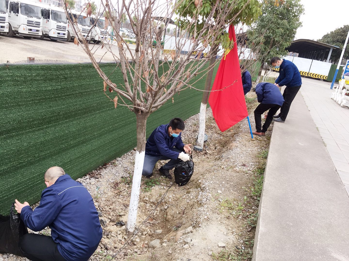 【美麗漢鋼】學(xué)雷鋒、樹新風(fēng)，機(jī)關(guān)四支部在行動(dòng)