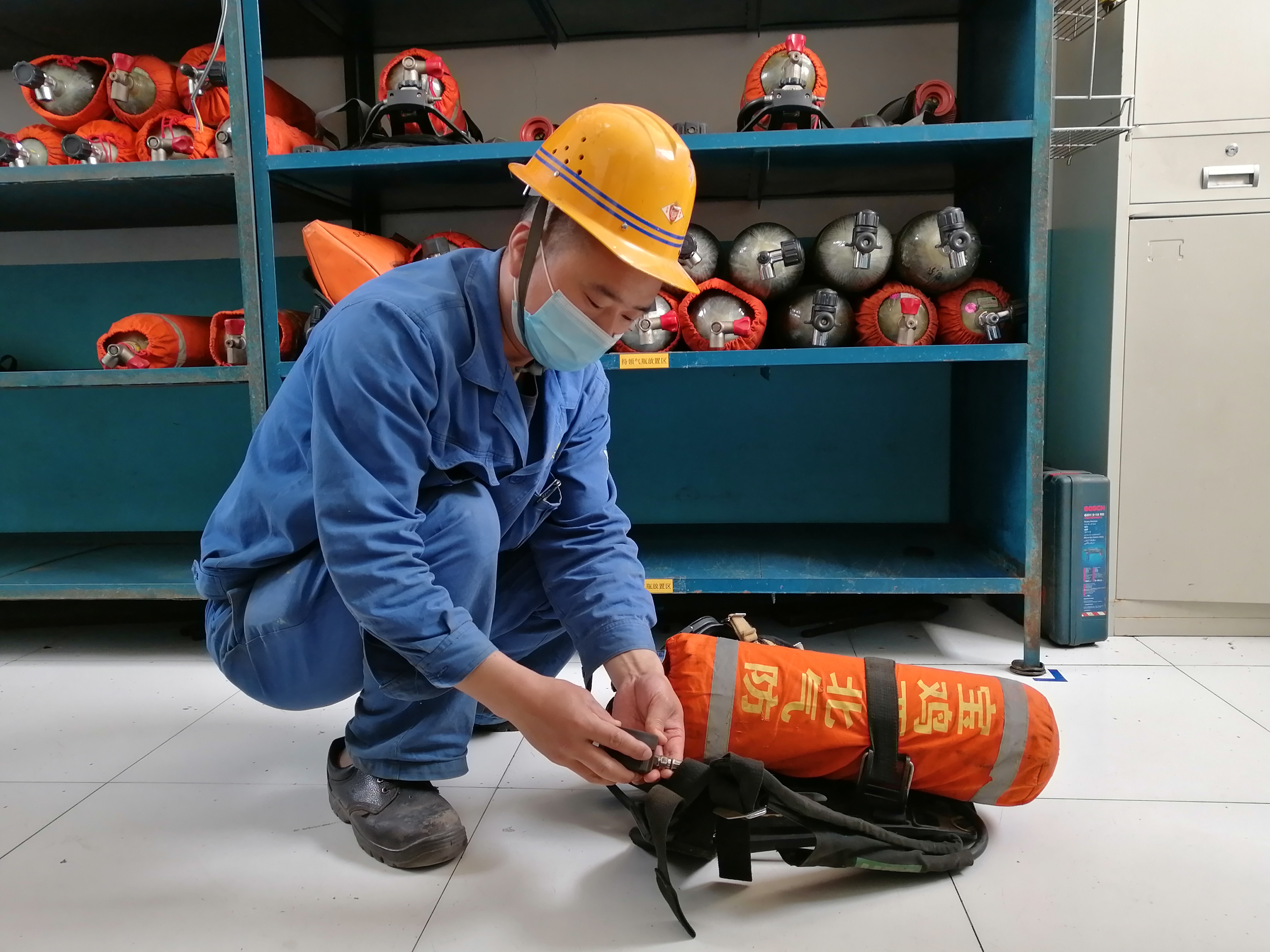 【先進風采】情系煤氣安全線  十里鋼城寫春秋——記陜鋼集團2019年度“先進工作者”張巍