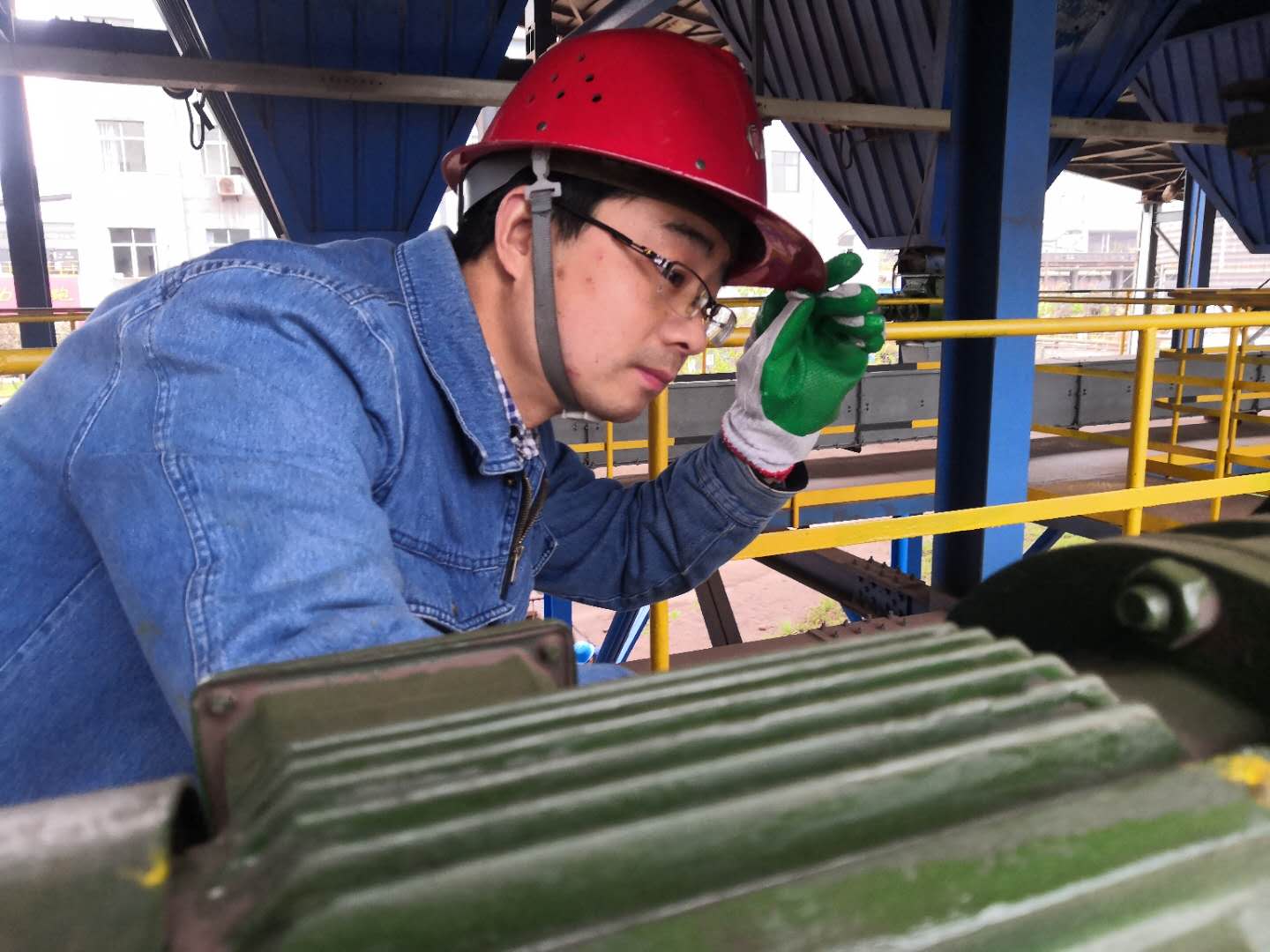 【青年風采】以夢為馬 青春作槳   ——記漢中市提名創(chuàng)新好青年  段廷春