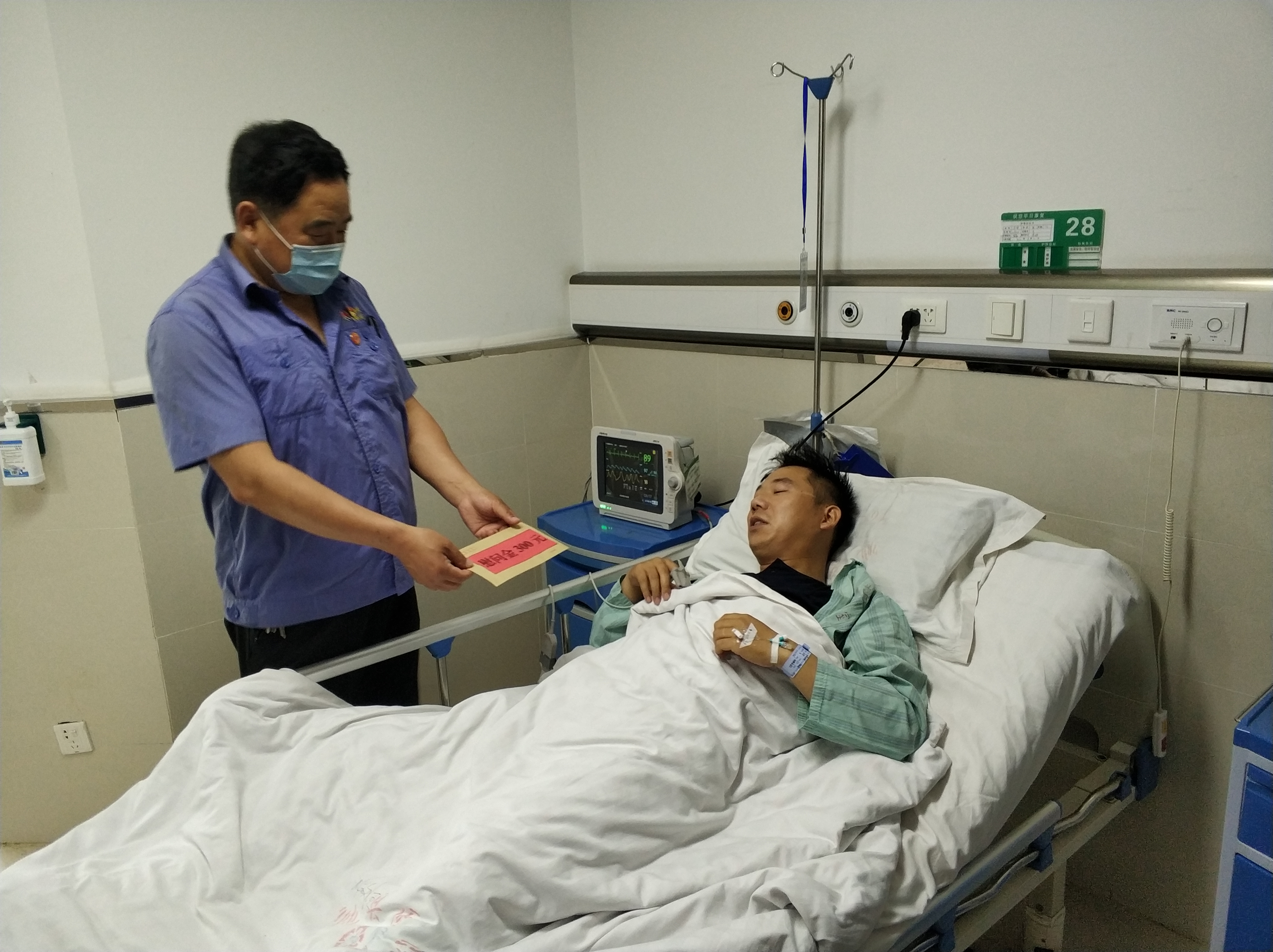 【星耀鋼城】保生產(chǎn)穩(wěn)經(jīng)營，責任不能缺席 --陜鋼集團保生產(chǎn)穩(wěn)經(jīng)營先進個人—劉文玖